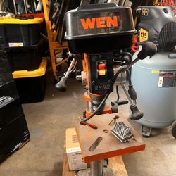 WEN 5 -Amp Variable -Speed Bench Drill Press