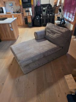 Chaise Lounge Chair - micro suede - COMFORTABLE