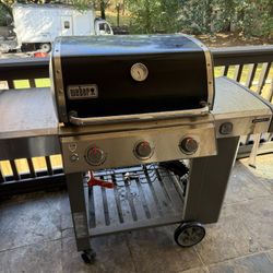 Weber grill- Genesis II