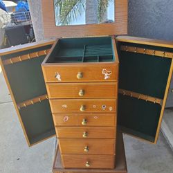 Jewelry Chest
