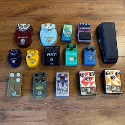 Lot of 15 Guitar Pedals! MXR JHS Earthquaker Maestro Ibanez Digitech
