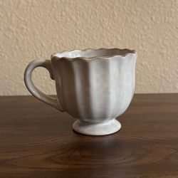 hearth and hand with magnolia scalloped edge mug