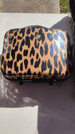 3 pc luggage set. Pasadena