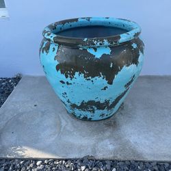 Large Decorative Planter MUST GO NOW!