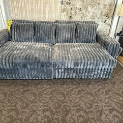 Dual Power Reclining Sofa Sleeper 🤩