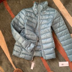packable jacket , woman