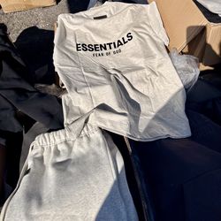 Essential Clothing 