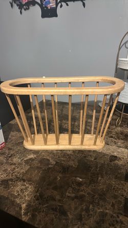 Magazine holder