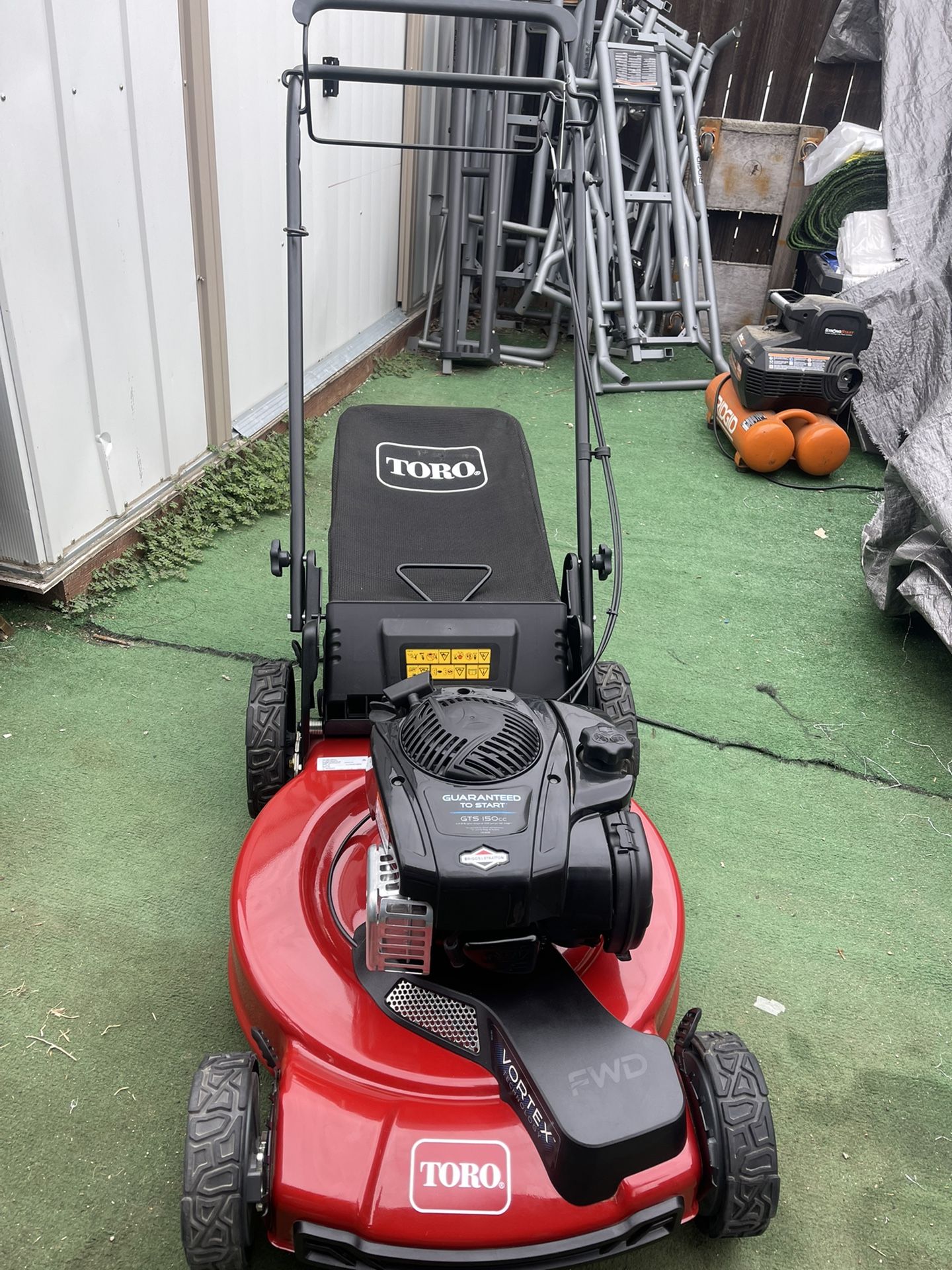 Toro 22 Recycler Briggs Stratton High Wheel FWD Gas Walk