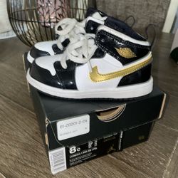 Jordan 1 Mid