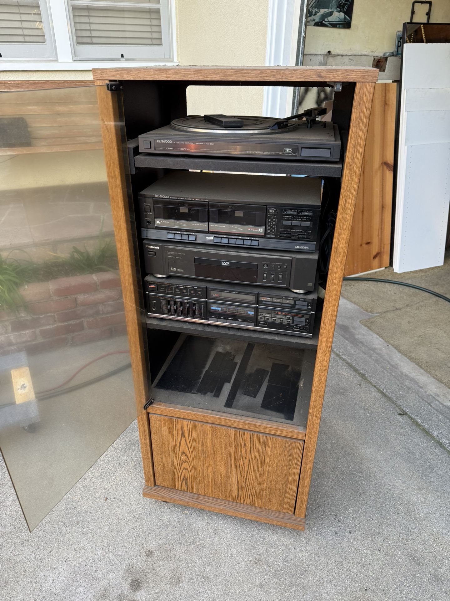 Absolutely FREE Stereo And Cabinet And Speakers South Gate