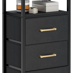 Size  TR003YE $30 Product Dimensions 7.87"D x 33"W x 16.5"H Packing Dimensions 17.1"D x 6.1"W x 9.6"H Item Weight 12.1 Pounds   About this item Large 