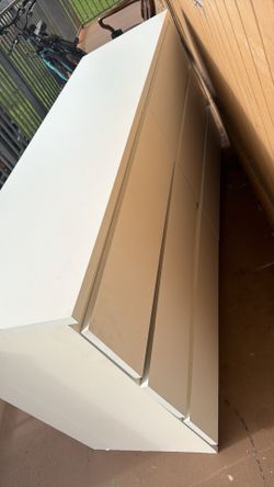 Dresser IKEA