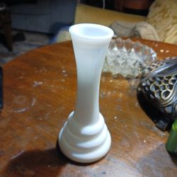 vintage Randall milk glass beehive bud vase.