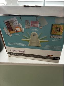Cricut cuttlebug die cutter and embossed