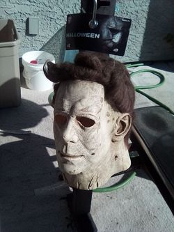 Halloween mask