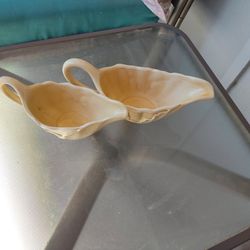 Gravy Boats Small And large Collectible Cabbage