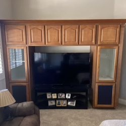 Wall Entertainment Center