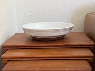 Modern Large Ceramic White Decorative Bowl / Plant Pot with terracotta lower base