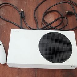Xbox Series S (Barely Used)