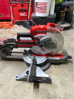 Milwaukee 10”  m18 miter saw