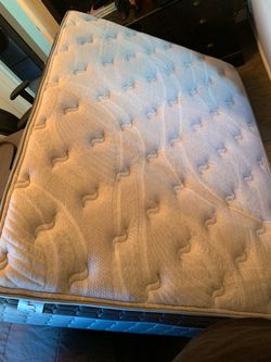 Full Size Matress