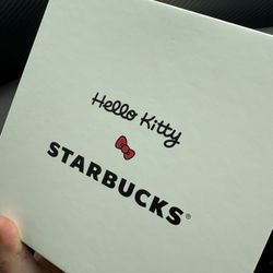 Hello Kitty X Starbucks 