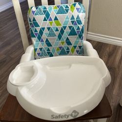 Booster Feeding Chair