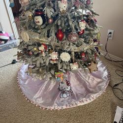 Hello Kitty Christmas Tree Skirt NEW 