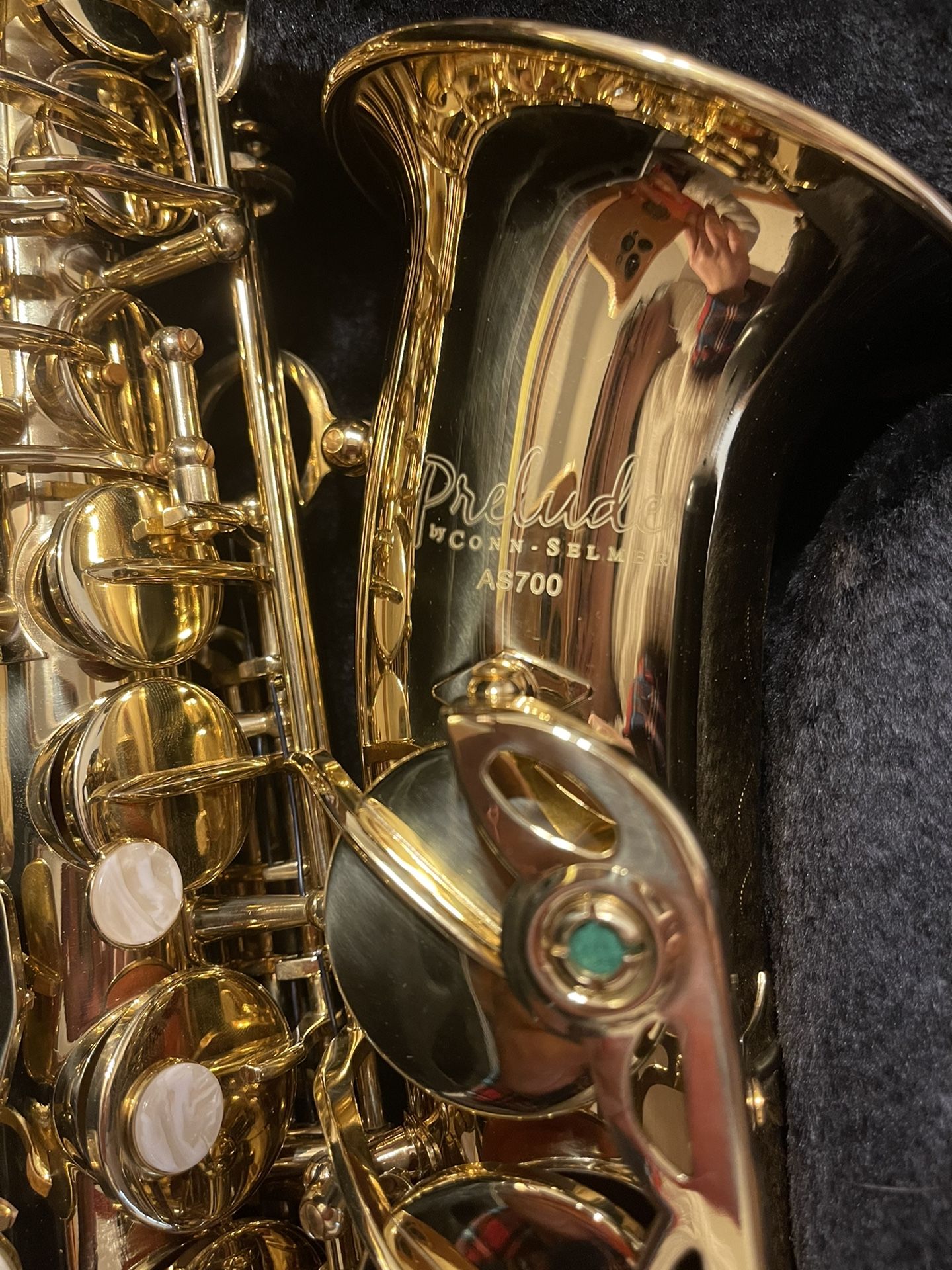 Saxophone AS700
