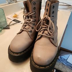 Dr Martens Boots