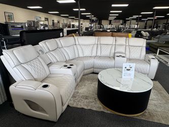 Power Recliner Sectional. 🚚WE DELIVER🚚