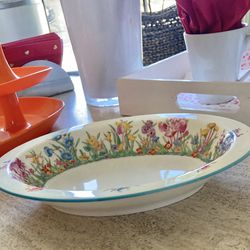 Vintage Wedgwood "Prairie Flowers” Bone China “11 Ova Serving Platter  $160