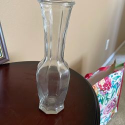 Small Clear Glass Flower Vase