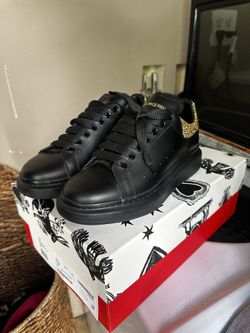 Alexander Mcqueens