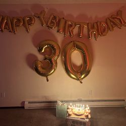 Free Happy Birthday Balloons & #30 Balloons Still Inflated