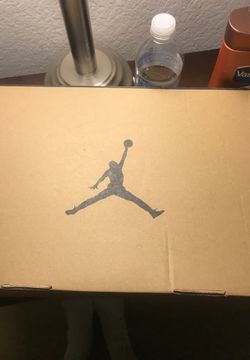 Jordan retro 12 size 8.5