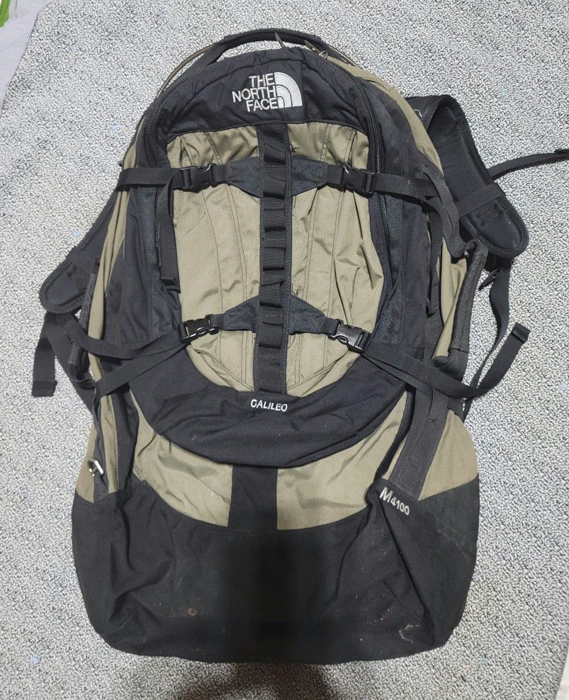 North Face Galileo M4100 Travel Bag