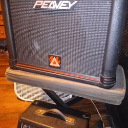 Near mint Peavey trans tube series studio pro 112 red line amp and fender frintnan 15g  200 cash