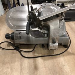 Hobart 2612 12" Commercial 1/2 HP Manual Deli Meat/Cheese Slicer