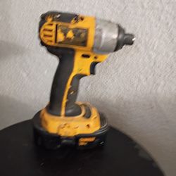 DEWALT 18 VOLT IMPACT 