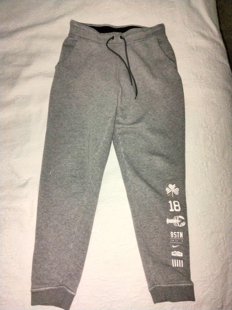 Nike Joggers