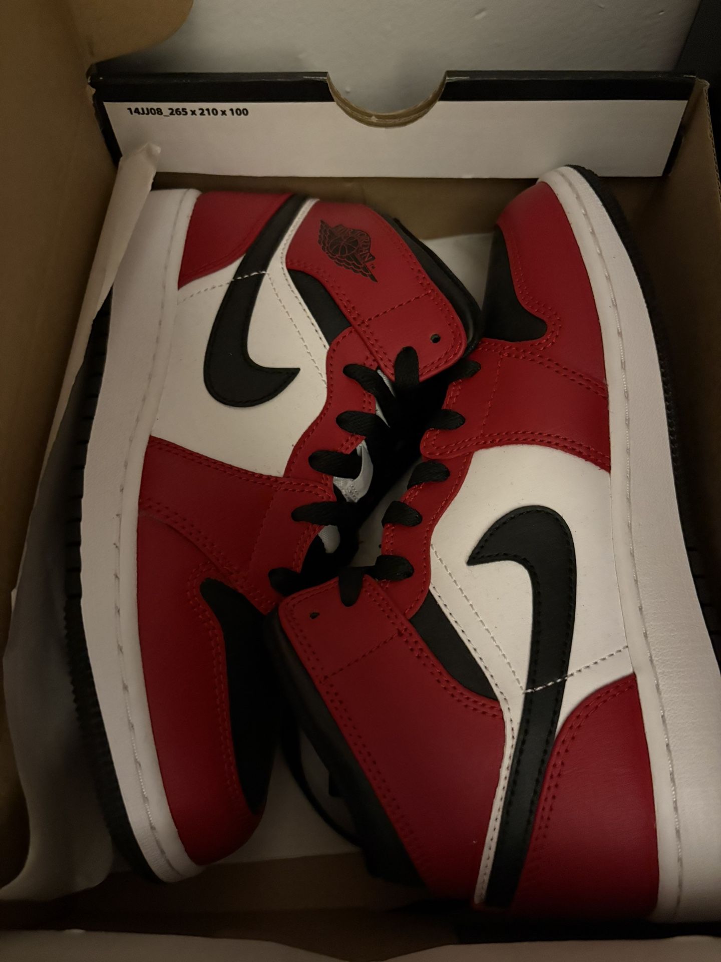 Jordan 1 Mid Chicago Black Toe (GS)