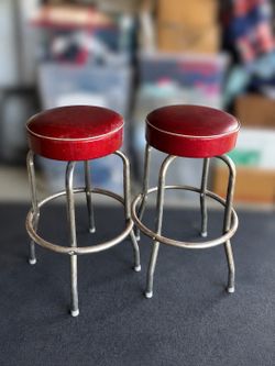 Vintage Chrome Swivel Bar Stools Red Vinyl Seats – Set of 2