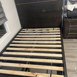 Full Size Bed And Headboard 