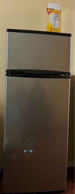 7.5cft-Avanti-Apartment Size Fridge