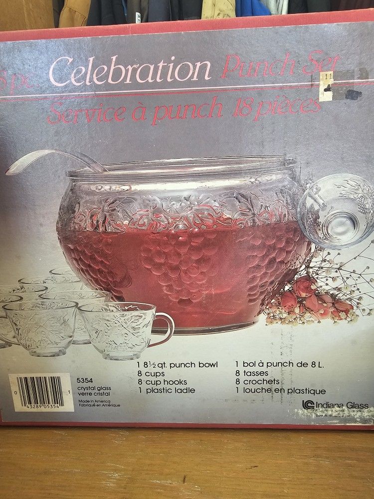 Celebration 18 PC Punch Bowl Set