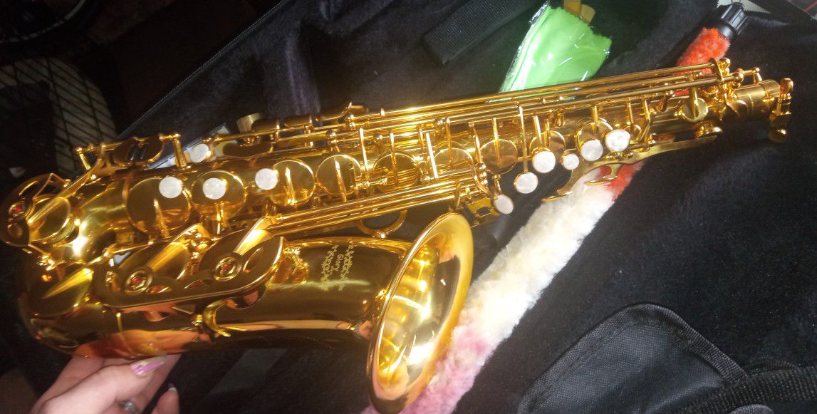 Glory Saxophone 