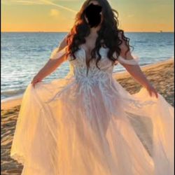 Stunning Wedding Dress