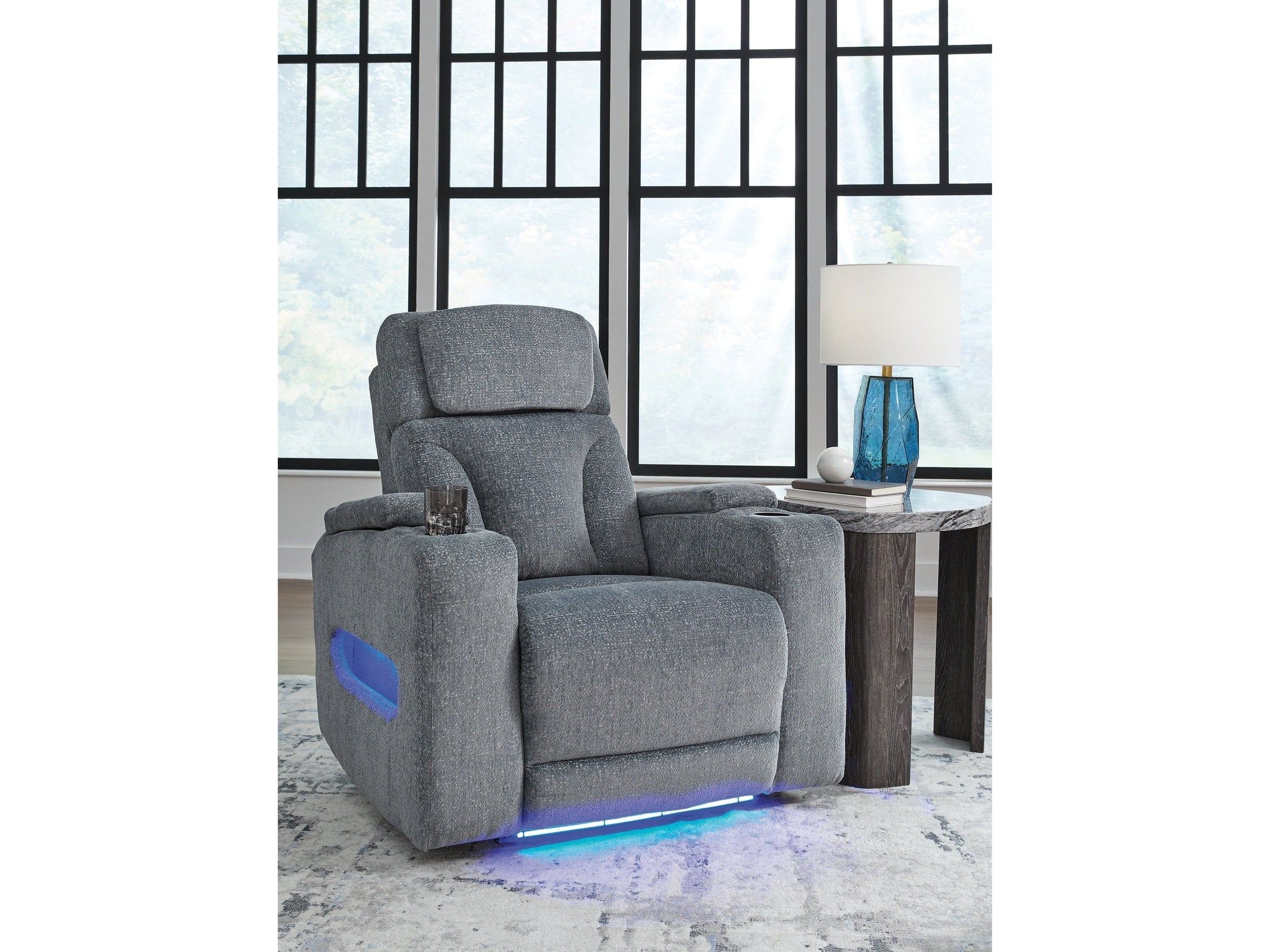 Studio Cave Steel Power Recliner